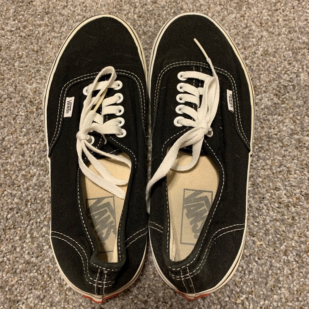Size 9 Women’s Black Vans